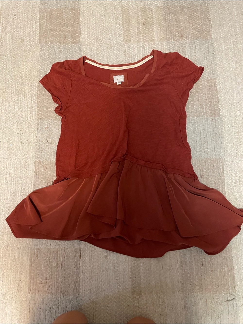 Anthropologie "9-HI5 StCL" Rust Orange Scoop Neck Peplum Top Large